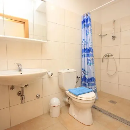 By The Sea Artatore, Losinj - 8022 Apartman *