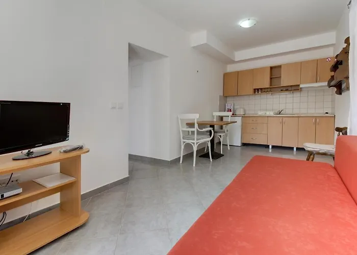 Apartamento By The Sea Artatore, Losinj - 8022 *
